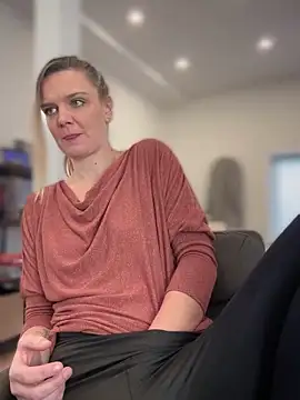 Suesse Schnitte online show from 01-31-25, 08:54