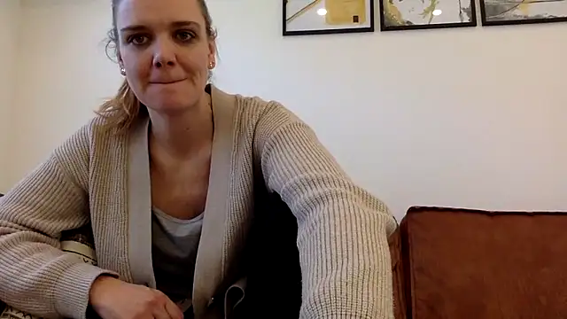 Suesse Schnitte online show from 02-14-25, 08:52