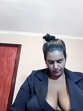 NWC4LYF online show from 12-13-25, 08:04