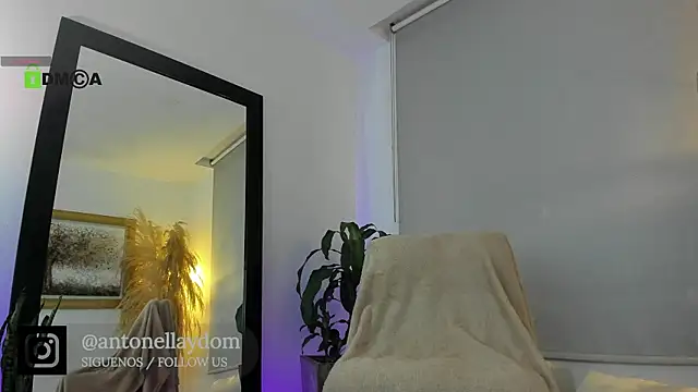 antonella dom1 online show from 12-18-25, 11:41