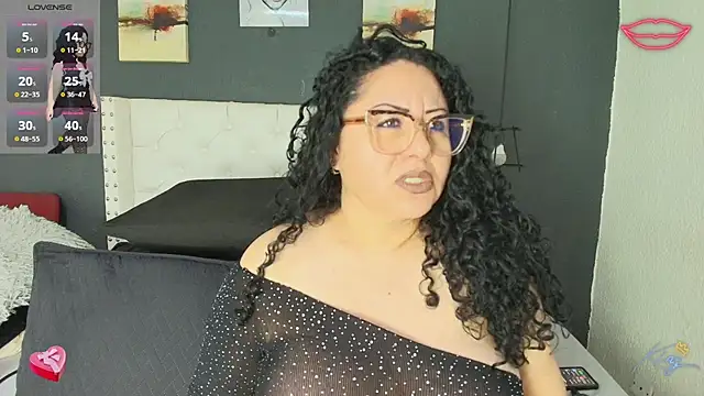 hazel milf online show from 02-27-26, 12:05