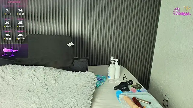 hazel milf online show from 07-06-26, 11:50