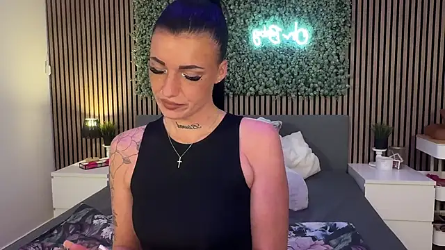 LizaRoxx online show from 11-10-25, 08:47