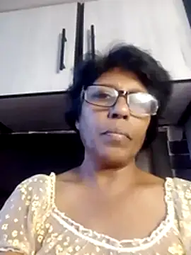 MsAttitude online show from 05-19-26, 08:21