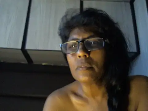 Snapshot of MsAttitude chatting on 03-18-26, 08:06 MsAttitude online show from 03-18-26, 08:06