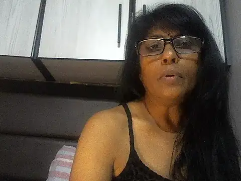 MsAttitude online show from 10-07-25, 06:36