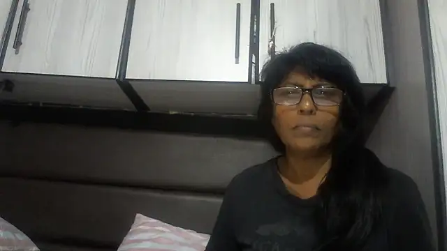 MsAttitude online show from 11-16-25, 11:26