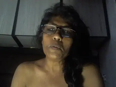 Snapshot of MsAttitude chatting on 03-14-26, 01:39 MsAttitude online show from 03-14-26, 01:39