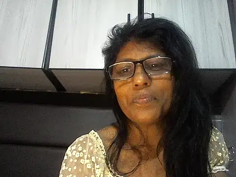 MsAttitude online show from 09-09-25, 11:52