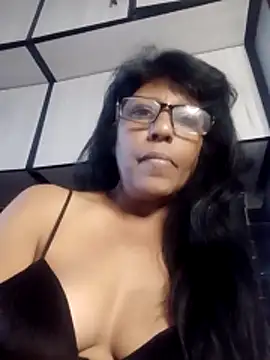 MsAttitude online show from 05-14-26, 07:16