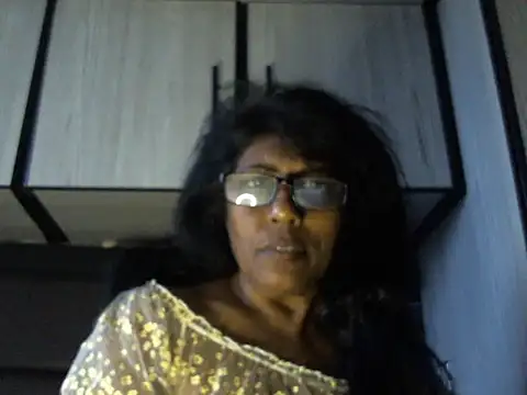 Snapshot of MsAttitude chatting on 04-07-26, 06:37 MsAttitude online show from 04-07-26, 06:37