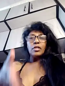 Snapshot of MsAttitude chatting on 06-18-26, 08:24 MsAttitude online show from 06-18-26, 08:24