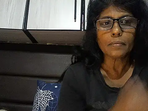 MsAttitude online show from 09-29-25, 07:59