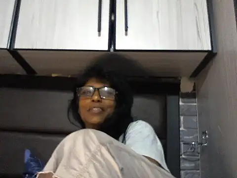 MsAttitude online show from 02-28-26, 03:11