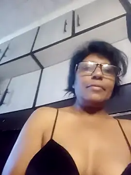MsAttitude online show from 05-26-26, 06:44