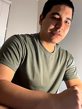 Snapshot of Ryan_Garcia_ chatting on 09-25-25, 04:40 Ryan Garcia online show from 09-25-25, 04:40