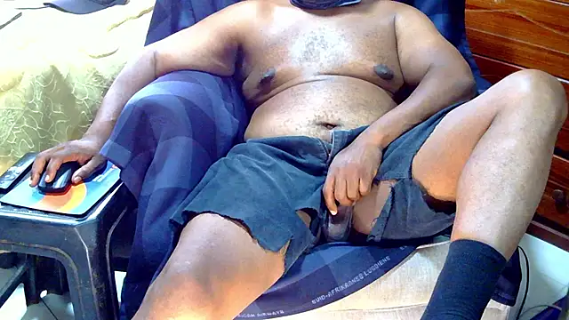 CharlesBlk79  online show from 02-13-26, 01:22