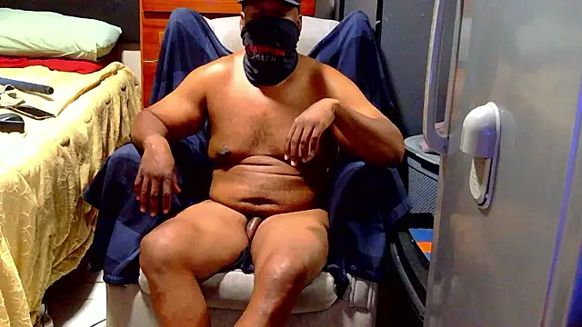 CharlesBlk79  online show from 01-31-26, 07:12