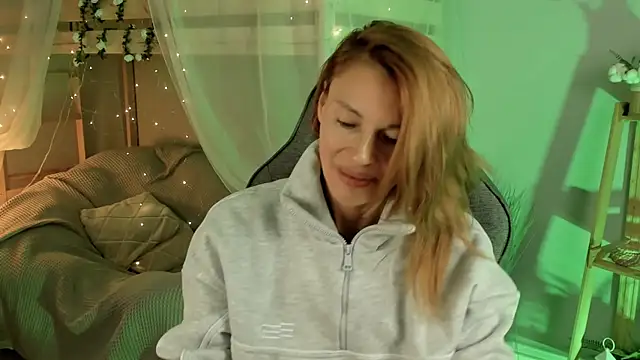 MistyBarnes online show from 11-02-25, 11:59