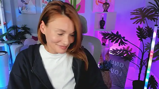 MistyBarnes online show from 10-26-25, 01:44