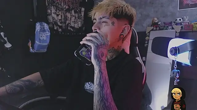 AcidMilo online show from 02-21-26, 04:20