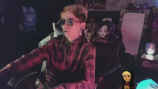 AcidMilo online show from 06-18-26, 08:58