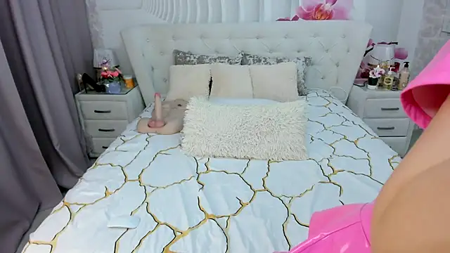 HottieSweetBritney online show from 03-13-26, 01:27