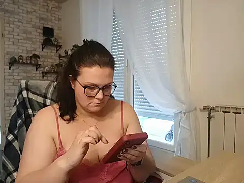 jolieseins online show from 01-15-25, 12:47