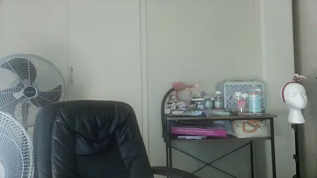 Charlie-Crawford online show from 02-23-26, 04:51