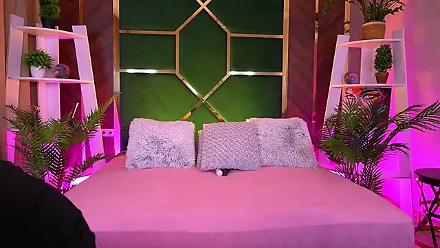 LittleeCutee online show from 09-27-25, 07:03