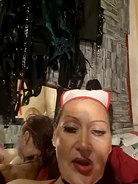 dominatrixredsonyja online show from 03-15-25, 11:28