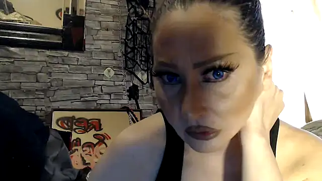 dominatrixredsonyja online show from 06-13-26, 05:38