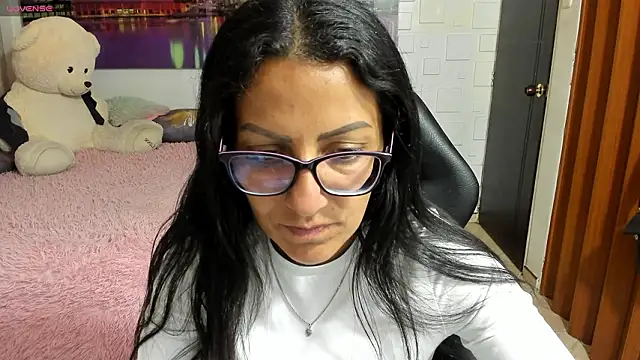 alma blue online show from 03-25-26, 10:52