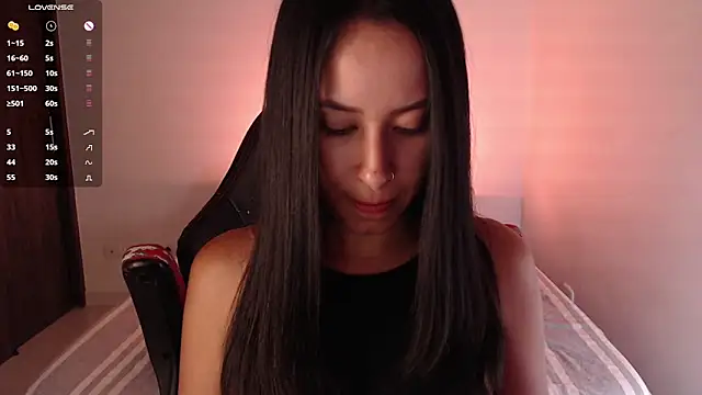 Snapshot of amyharlow_1 chatting on 01-21-25, 11:24 amyharlow 1 online show from 01-21-25, 11:24