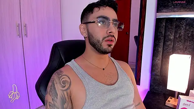 ItsMeEros online show from 03-05-25, 10:43