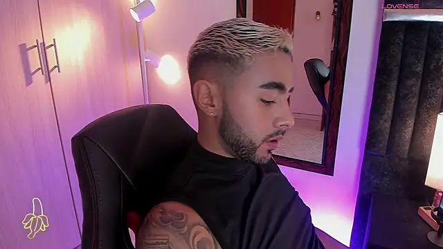 ItsMeEros online show from 09-29-25, 10:48