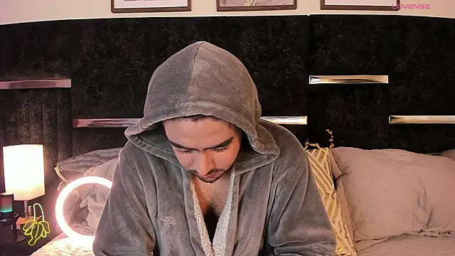 ItsMeEros online show from 10-15-25, 10:29