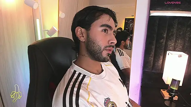 ItsMeEros online show from 05-12-26, 11:44