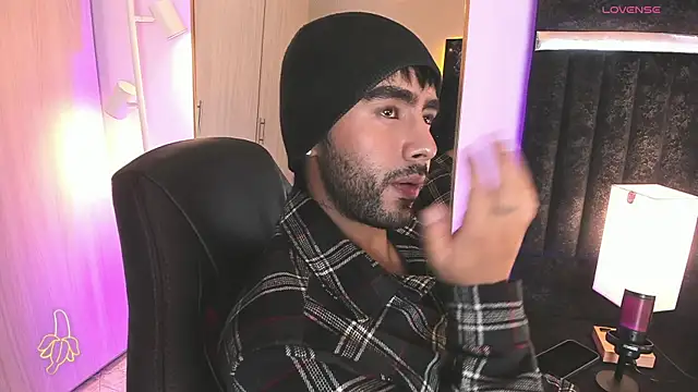 ItsMeEros online show from 04-20-26, 11:39
