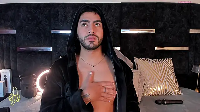 ItsMeEros online show from 03-17-25, 03:47