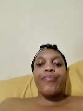 EbonyBuu online show from 10-29-25, 09:14