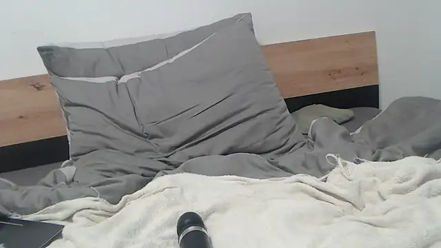 fuckable milf online show from 02-18-25, 03:52