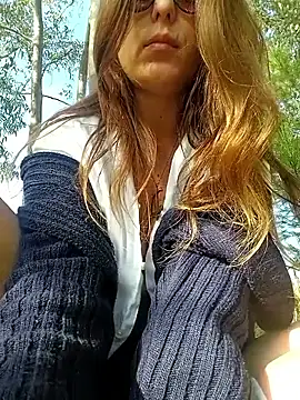 dolcehelena993 online show from 10-10-25, 08:37