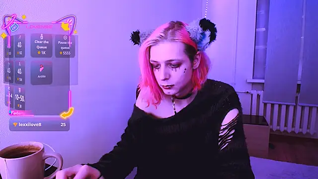 Snapshot of Littlepinkcat chatting on 02-08-26, 05:32 Littlepinkcat online show from 02-08-26, 05:32