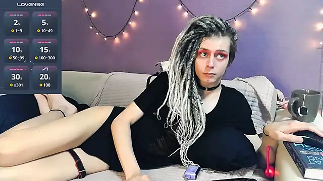 Littlepinkcat online show from 03-16-25, 03:28