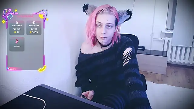 Snapshot of Littlepinkcat chatting on 01-17-26, 12:15 Littlepinkcat online show from 01-17-26, 12:15