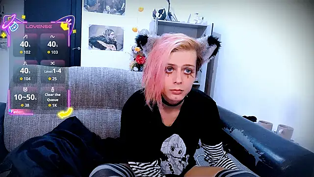 Littlepinkcat online show from 09-30-25, 06:36