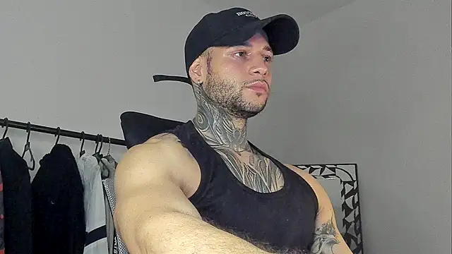  jamesleandros1 online show from 10-24-25, 03:27