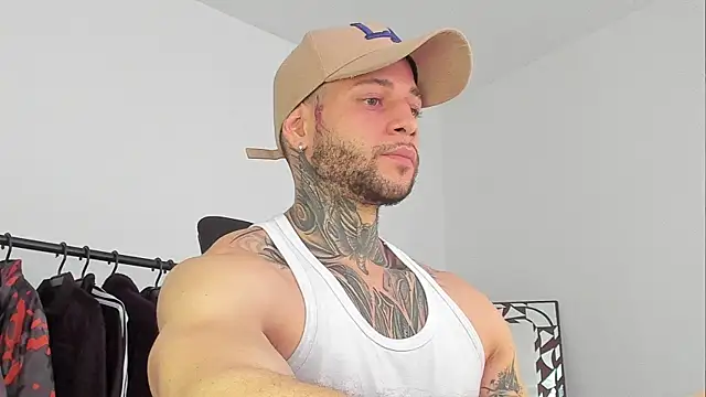  jamesleandros1 online show from 11-07-25, 05:39