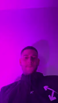  jamesleandros1 online show from 01-11-26, 03:46